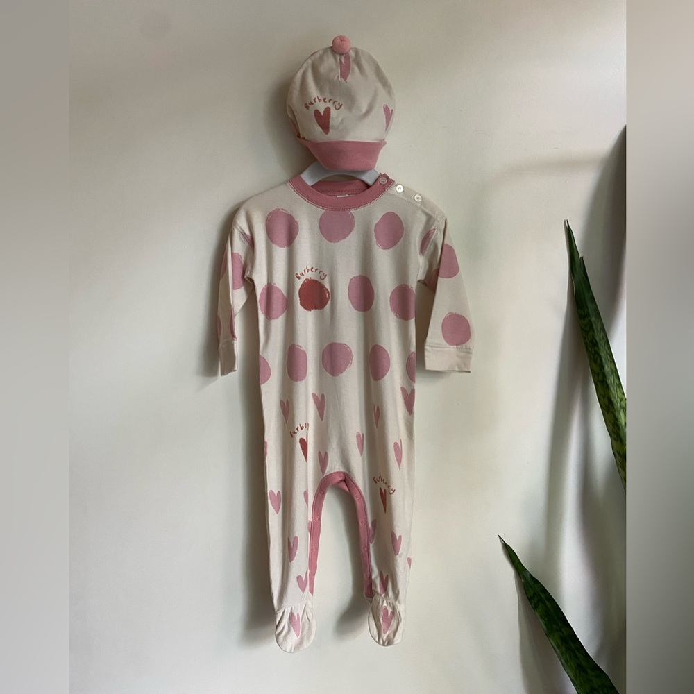 BURBERRY LONDON Girls' Heart Polka Dot Onesie 9M